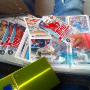Over 300 trading cards football baseball Topps chrome Pokemon, not opend